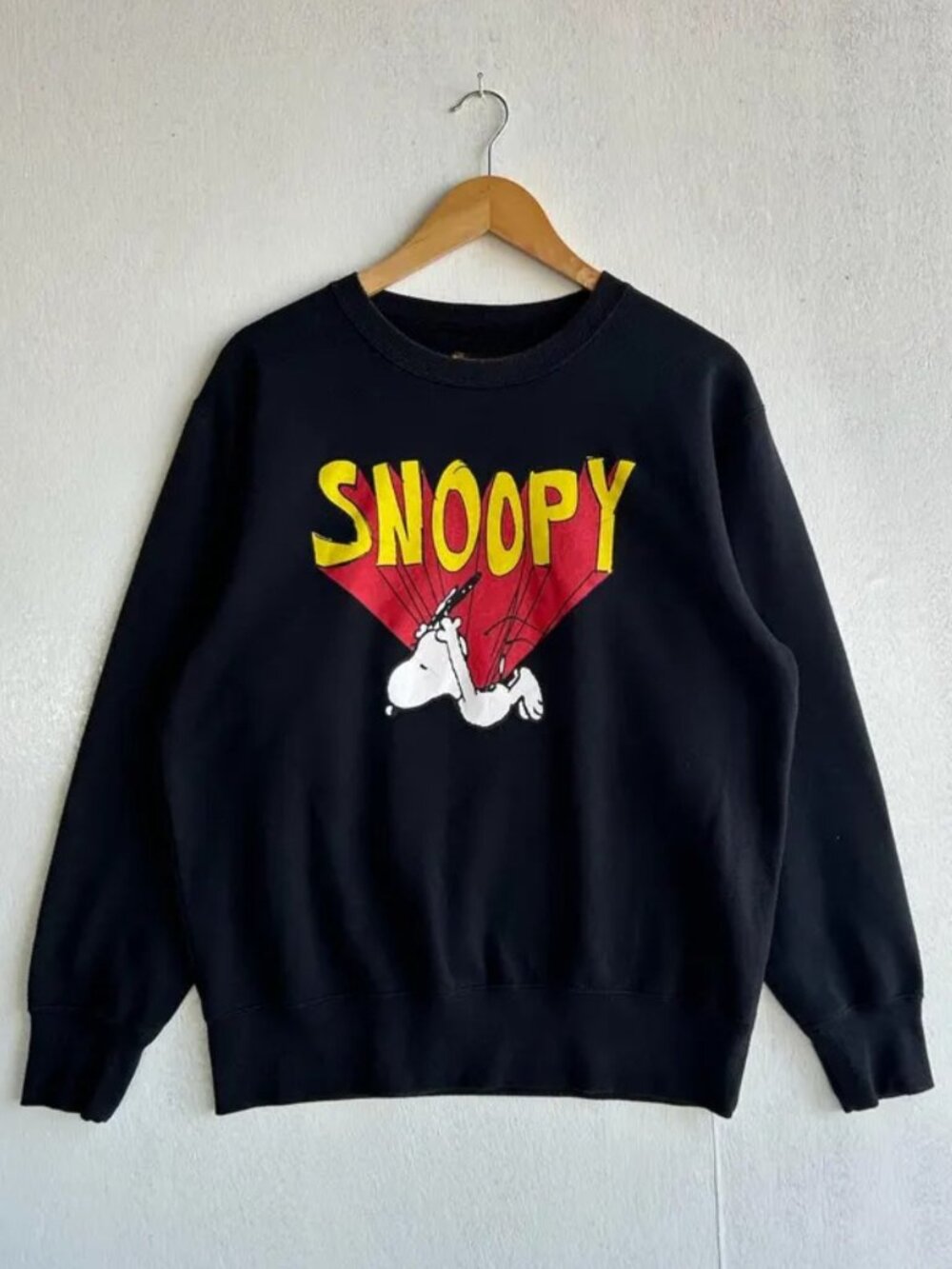 Black Peanuts Snoopy Parachuting Aviator Crewneck Sweatshirt